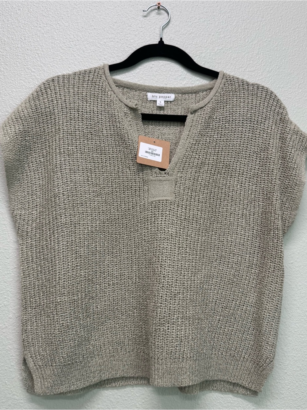 NWT Blu Pepper Women's Knit Short-Sleeve Sweater in Light Sage,Multiple Sizes